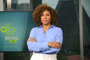 Grupo EBC divulga nota contra ataques racistas à âncora da TV Brasil, Luciana Barreto