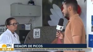 VEJA O VÍDEO: Atitude de enfermeira choca repórter da filiada da Globo: “A gente está ao vivo”
