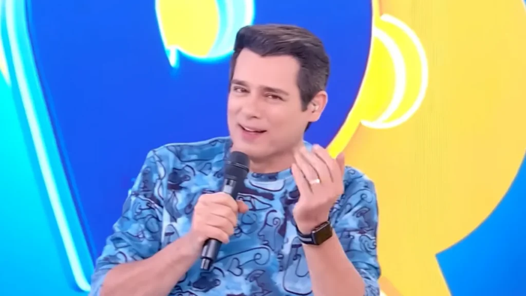 Celso Portiolli comanda o Domingo Legal