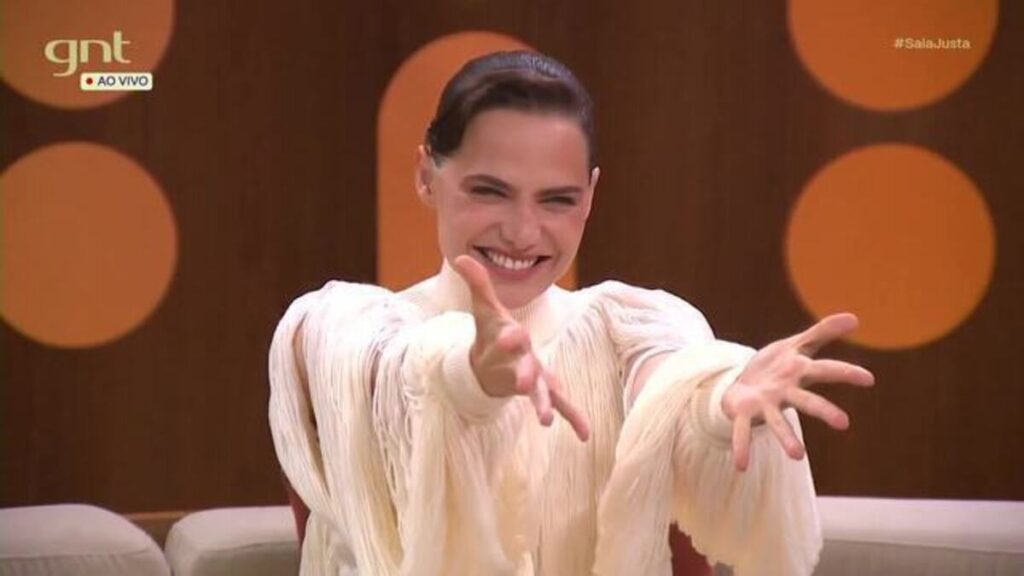 Leticia Colin no Saia Justa