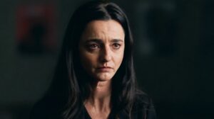 Júlia Stockler transforma cada aparição em “Quem Ama Cuida” em um verdadeiro acontecimento